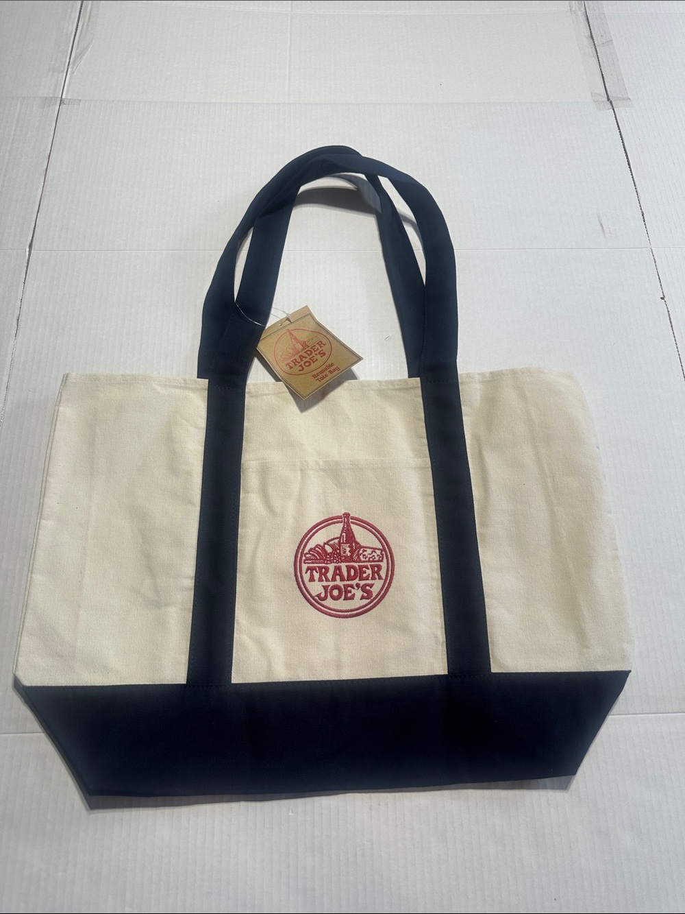NWT Trader Joe’s Cream and navy Tote Bag pockets 65% cotton reusable red embroid